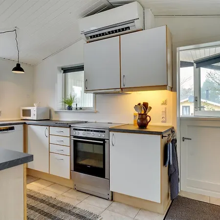 Ljupka - 1km From The Sea By Interhome * Thisted