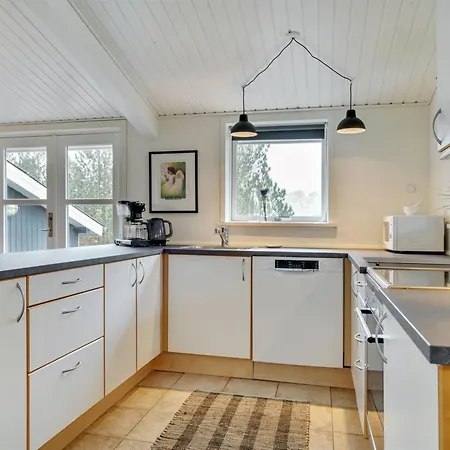 Ljupka - 1km From The Sea By Interhome Feriehus