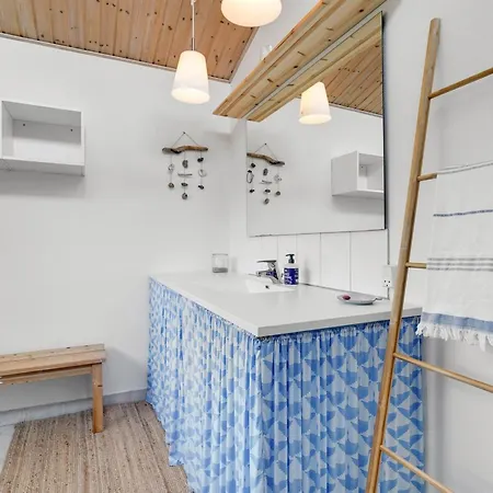Ljupka - 1km From The Sea By Interhome